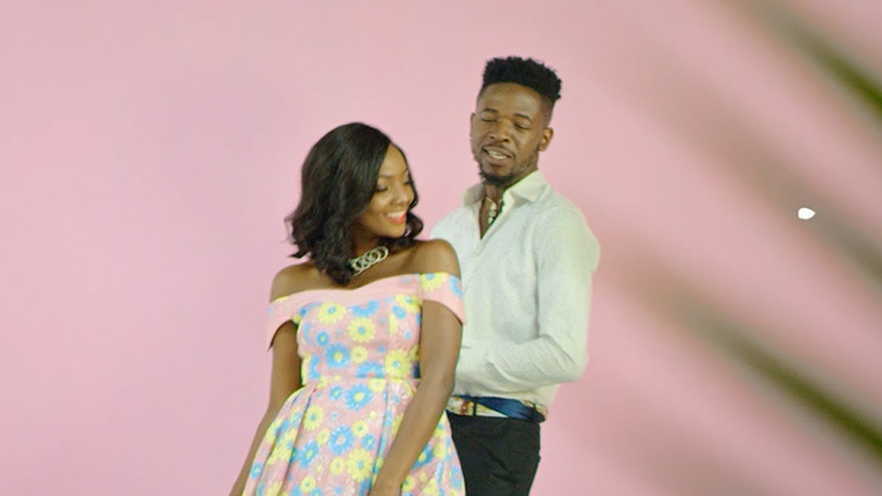 Johnny Drille – Halleluya ft. Simi [Official Video]