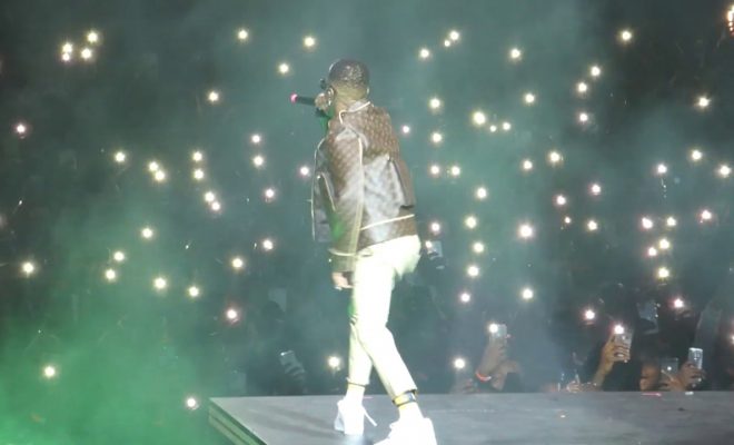 Wizkid Entrance and Performance at London O2 Arena #Starboyfest