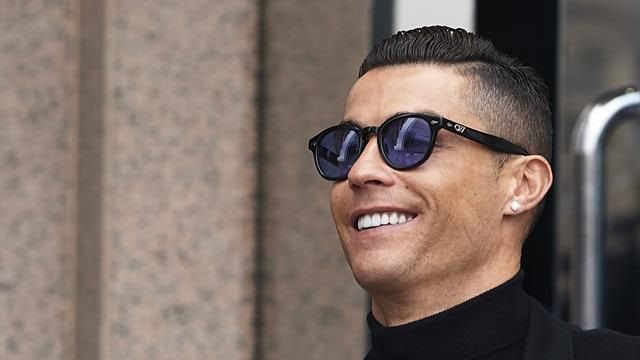 Ronaldo quit football go into acting