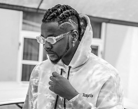 Kizz Daniel Finally Show The Face Of His Twins (Watch Video)