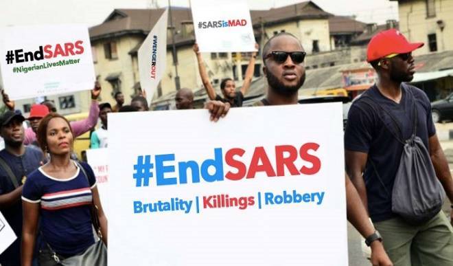 Nigerians Resume The Fight Against Police Brutality With The #EndSARS Hashtag on Twitter