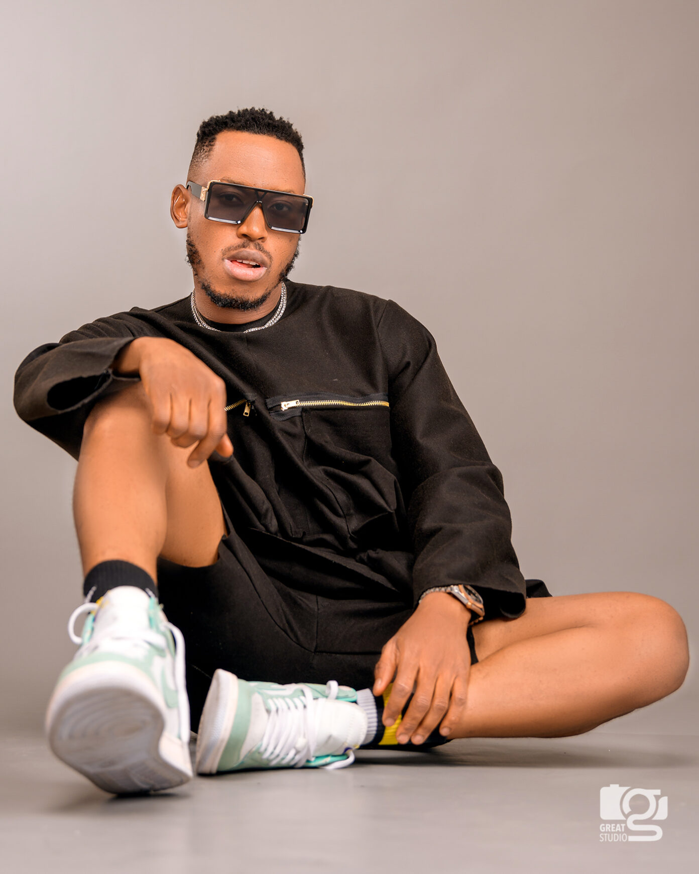 Nigerian Singer Mr 2kay Shares New Stylish Photos | Novice2STAR