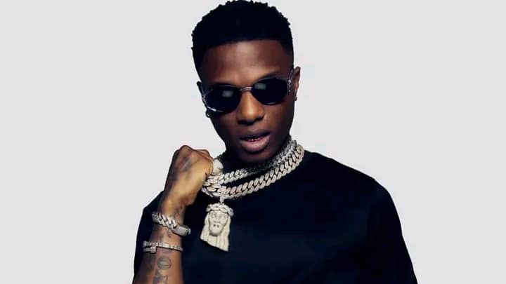 "You are all dumb and broke" - Wizkid broke shame and slam all Nigerian rappers.